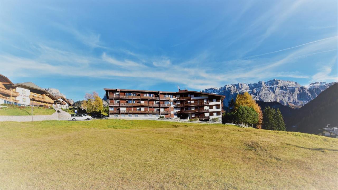 Appartamento Dolomiti Selva di Val Gardena Bagian luar foto