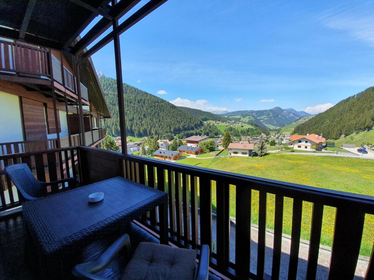 Appartamento Dolomiti Selva di Val Gardena Bagian luar foto