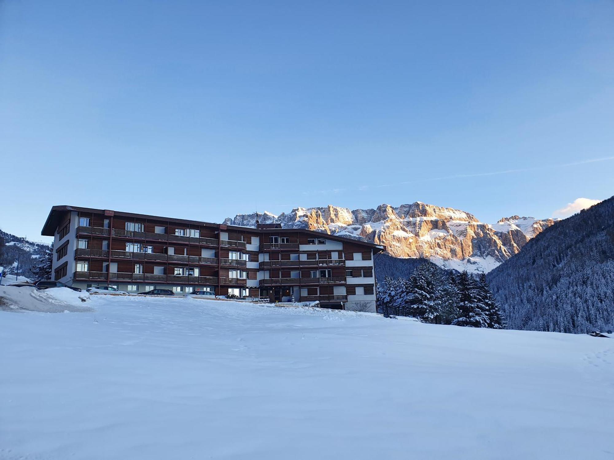 Appartamento Dolomiti Selva di Val Gardena Bagian luar foto